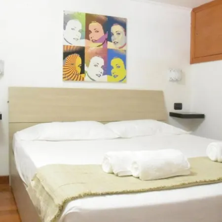 Casa vacanze 10 Minutes From The Vatican Parking Metr *